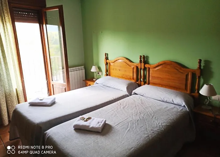 Hotell Hotel Torres De Albarracin