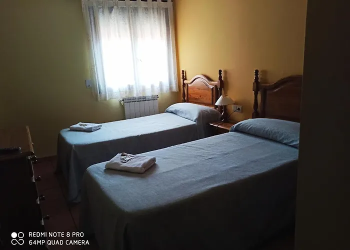 Hotell Hotel Torres De Albarracin *